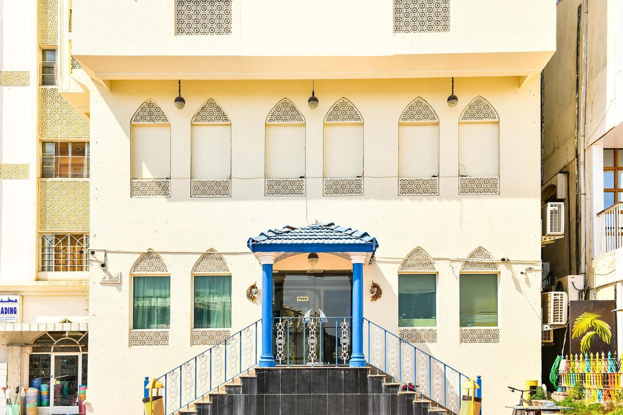 Oyo 137 Marina Hotel Muscat Exterior foto
