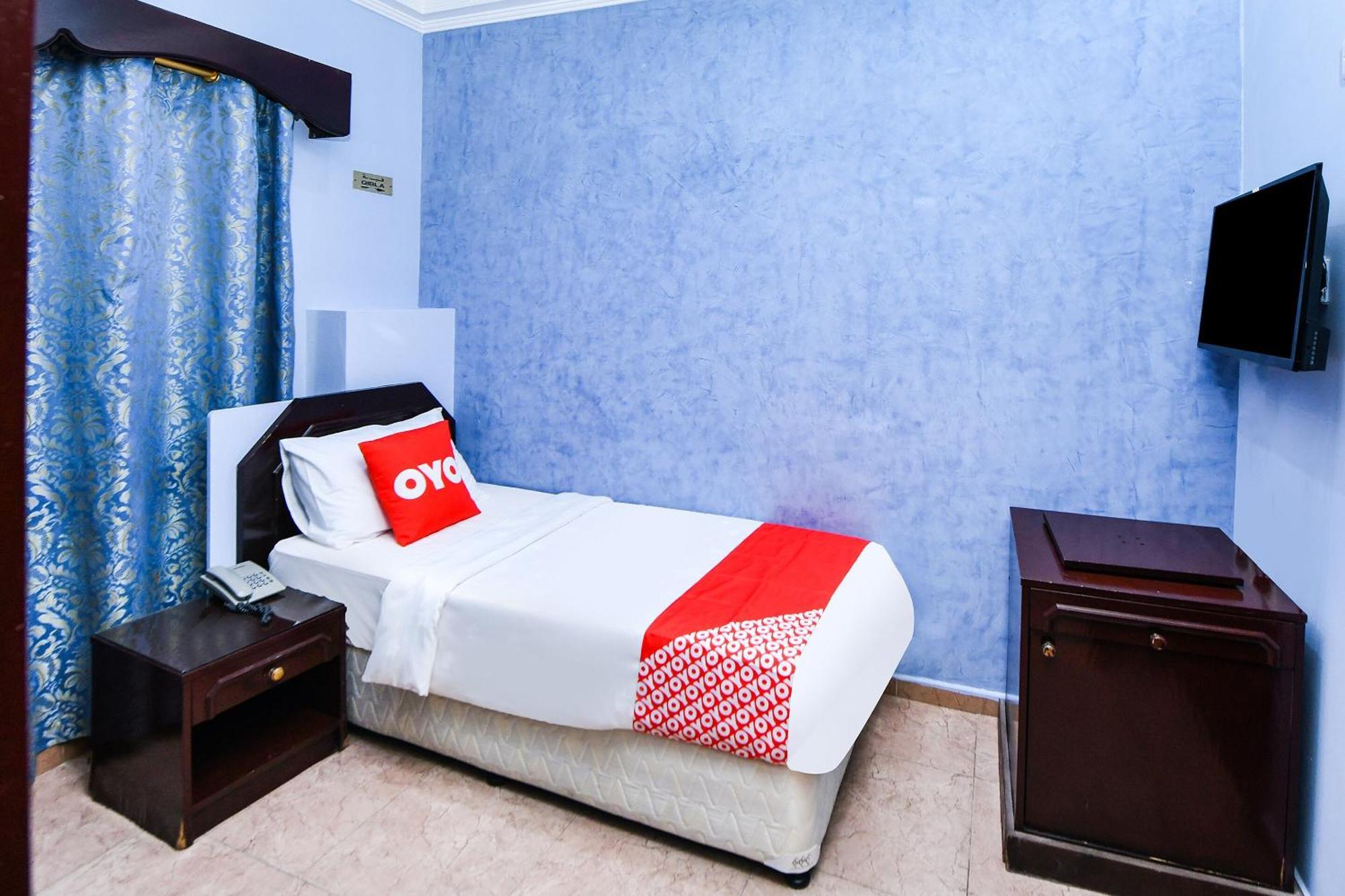 Oyo 137 Marina Hotel Muscat Exterior foto